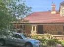 Beautiful home, beautiful garden, 2-pot chimney
